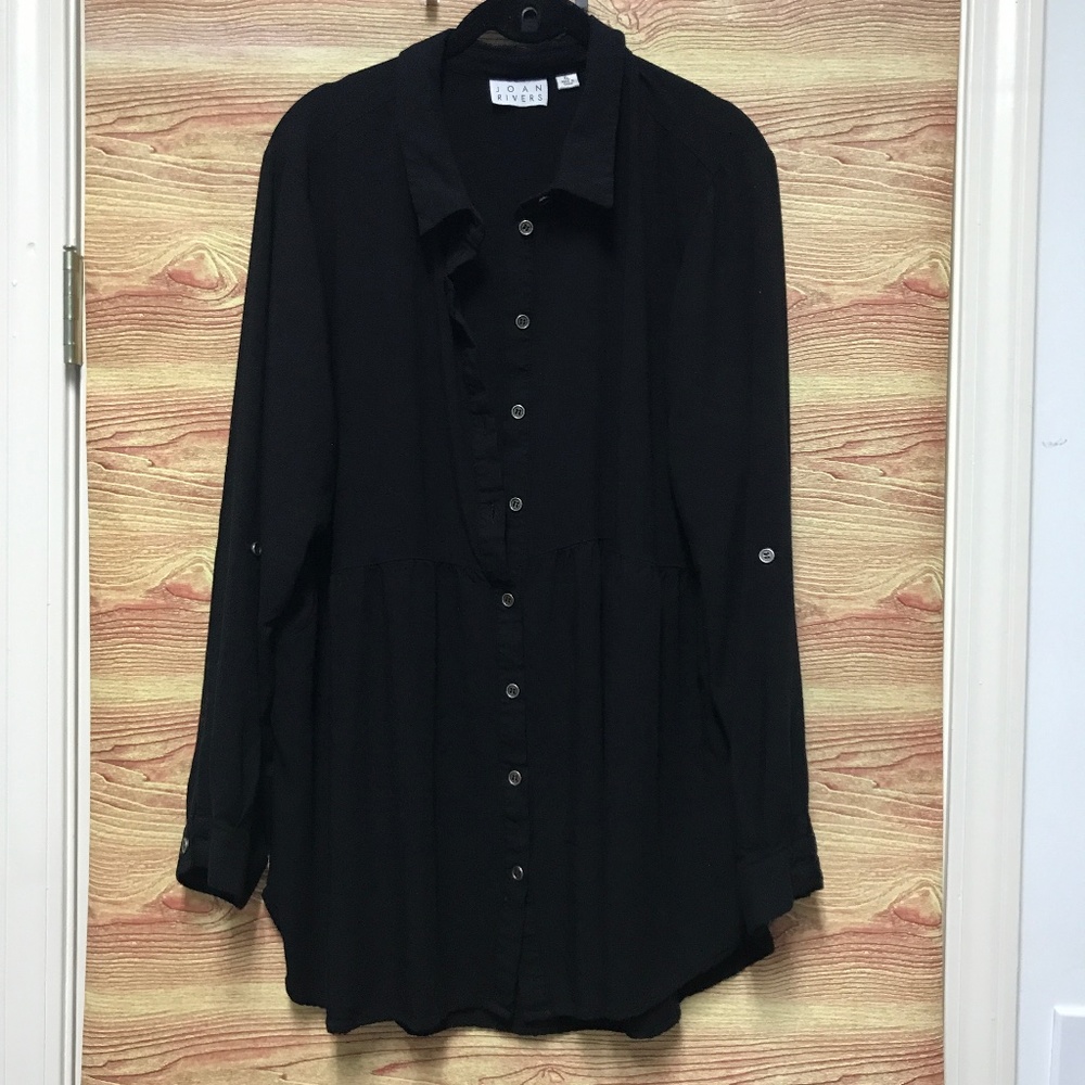 JOAN RIVERS Boyfriend peplum shirt